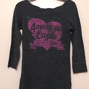 American Eagle | Dark Gray 3/4 Length T-Shirt